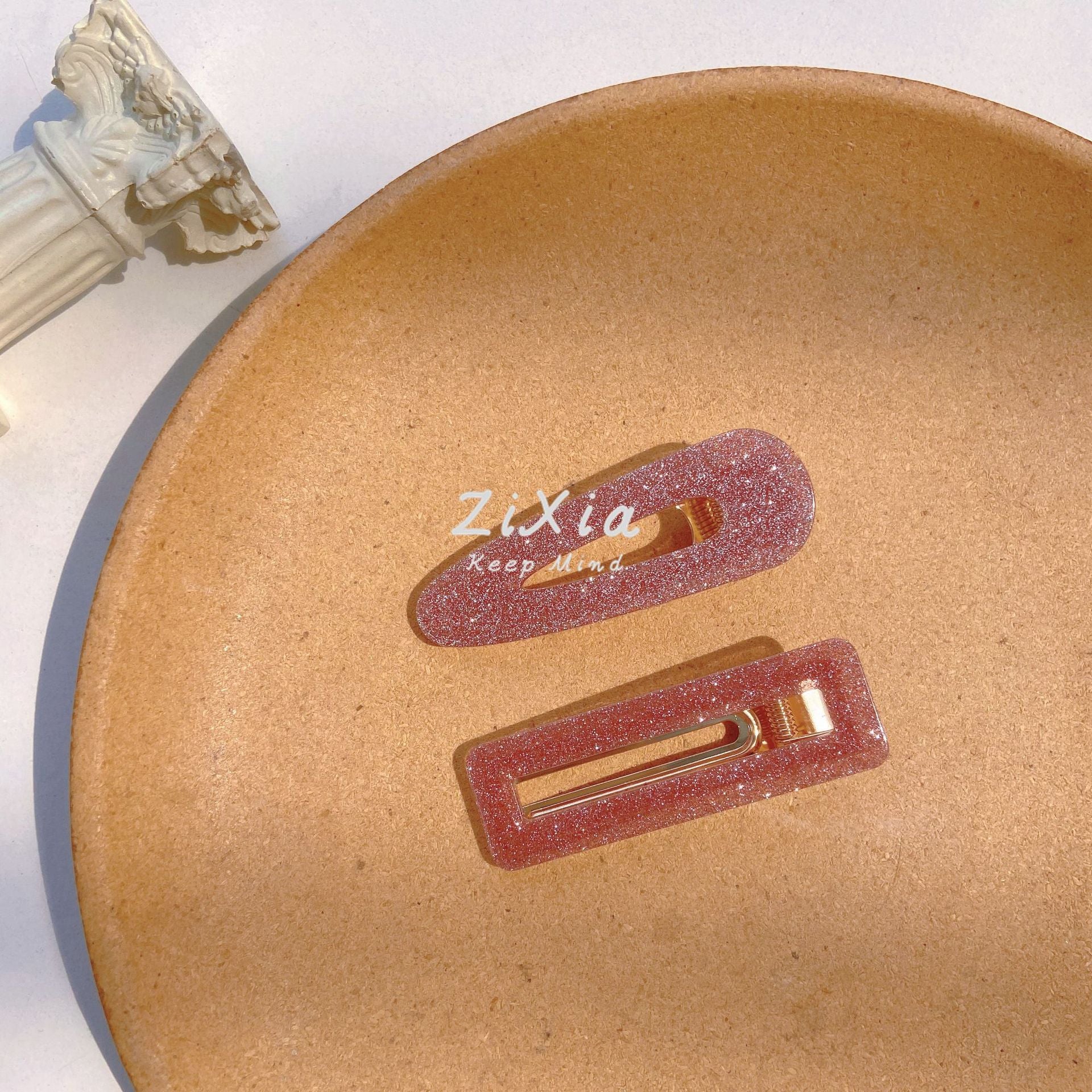 Wholesale acrylic hairpin onion pink starry sky girl side clip acetate geometric hollow duckbill clip